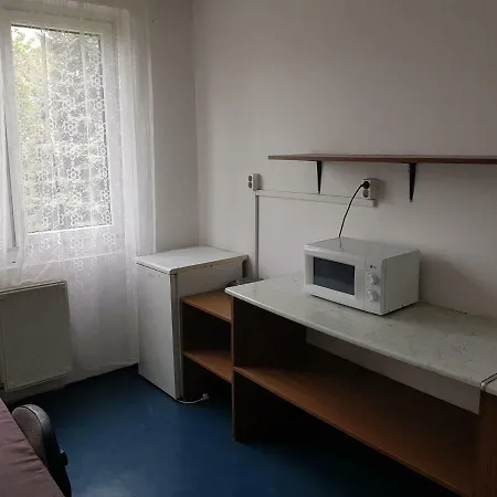 Domino Haz Hostel *